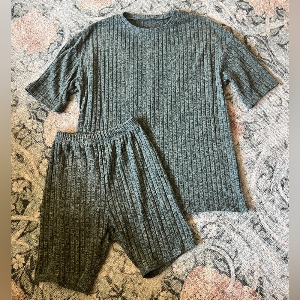 Ladies Green Outfit Set